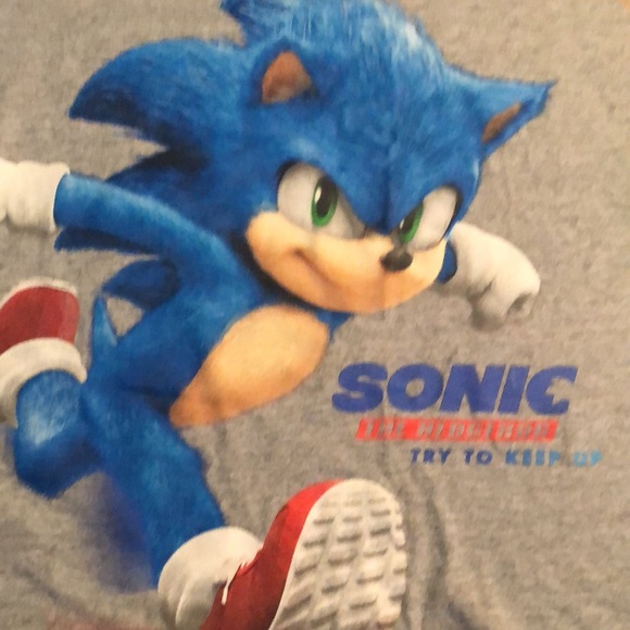 Sonic the hedgehog T-shirt - Picture 3 of 4